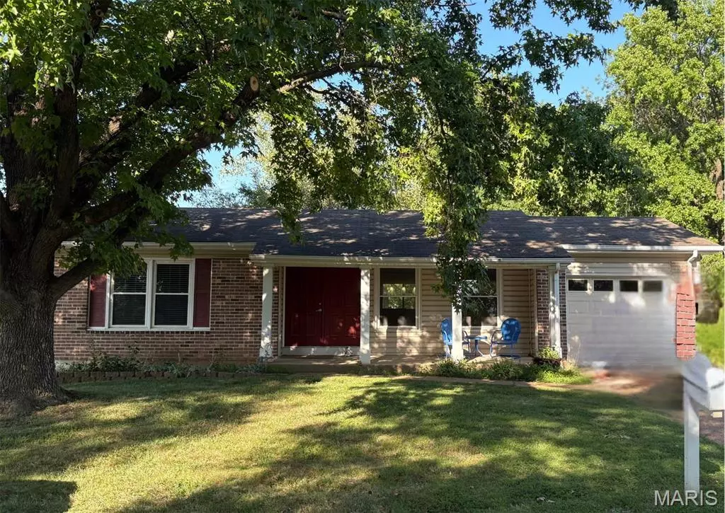 St Peters, MO 63376,73 Kelly Leaf DR