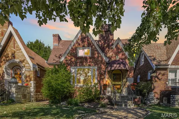 5739 Neosho ST, St Louis, MO 63109