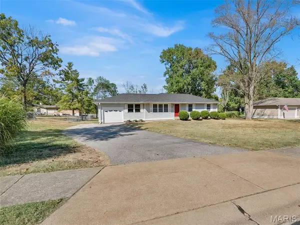 Ellisville, MO 63011,1567 Maple LN