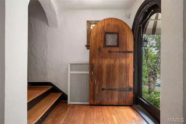 Brentwood, MO 63144,2023 Urban DR