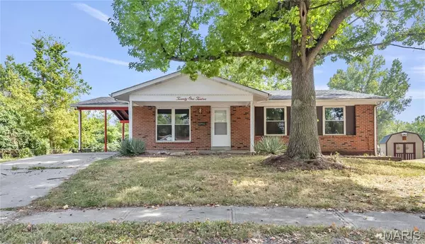 2112 Millvalley DR, Florissant, MO 63031