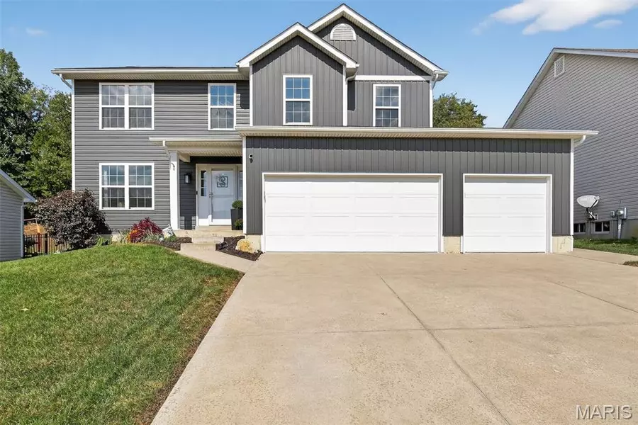 543 Great Oaks Meadow DR, Wentzville, MO 63385