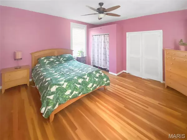 St Louis, MO 63110,2235 Edwards ST