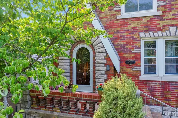 St Louis, MO 63116,6025 Leona