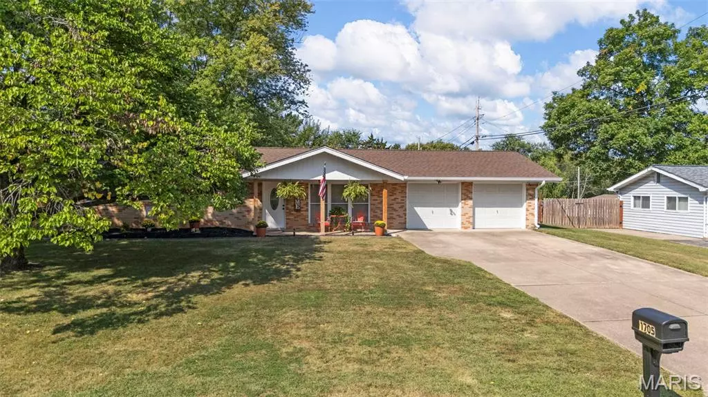 St Peters, MO 63376,1705 Cap Au Gris DR