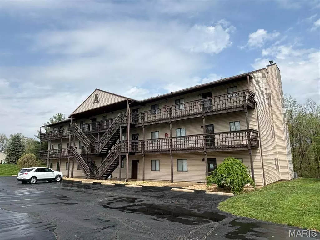 Monroe City, MO 63456,18866 Pine Lake RD #A-11