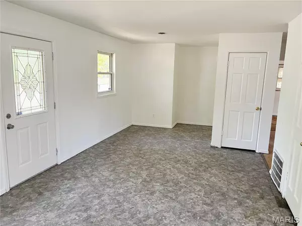 Cahokia, IL 62206,700 E 5TH ST