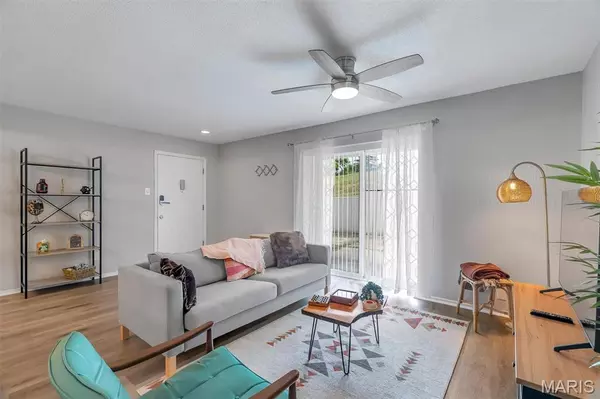 St Louis, MO 63125,2511 Senator CT #B