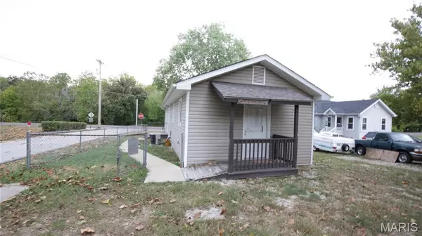 De Soto, MO 63020,267 Maple ST