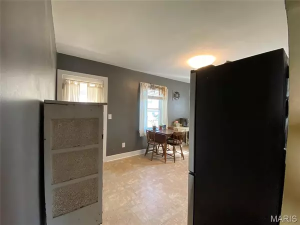 Hermann, MO 65041,511 W 9th ST