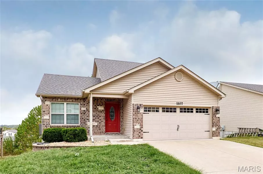 1107 Marathon DR, Foristell, MO 63348