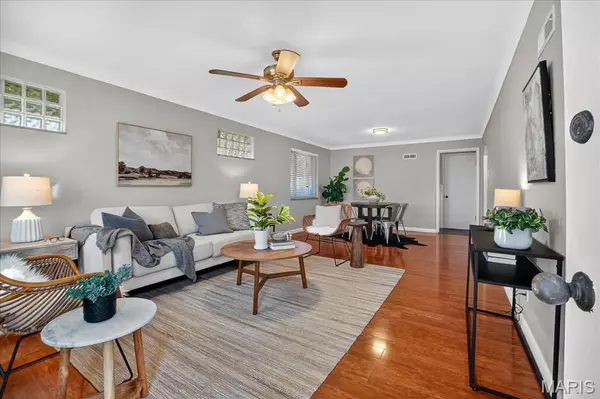 St Louis, MO 63116,4169 Parker AVE