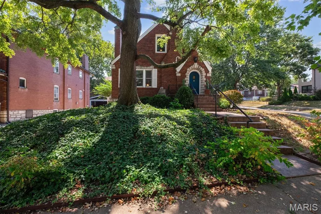 Richmond Heights, MO 63117,7774 Wise AVE