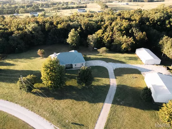 310 Morgan Meadows LN, Eolia, MO 63344