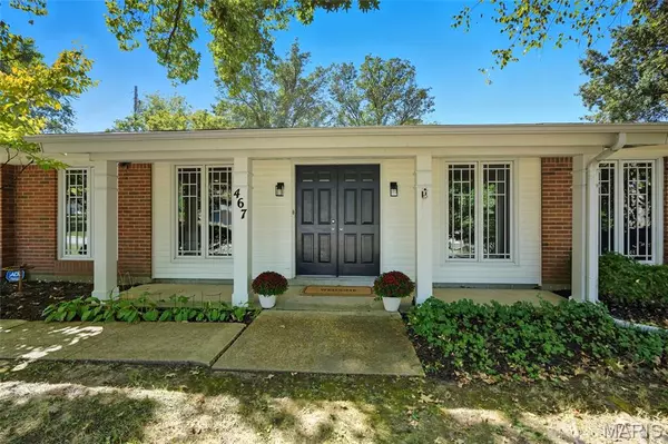 Des Peres, MO 63122,467 Tree Top LN