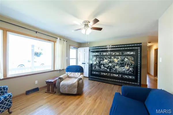 Salem, MO 65560,403 W Hunt ST