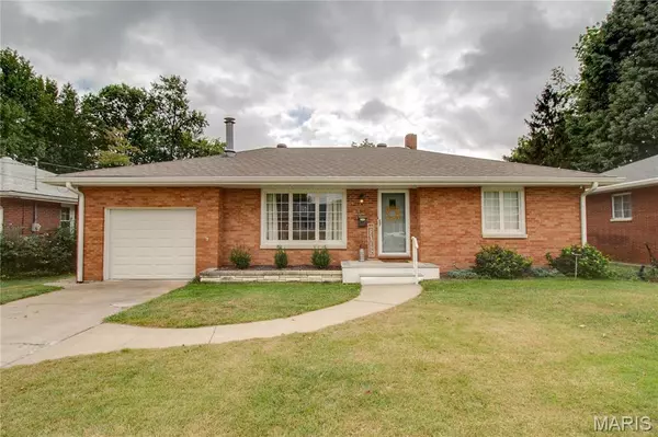 3871 Claremont ST, Alton, IL 62002