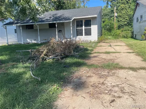 St Louis, MO 63137,221 Glen Garry RD