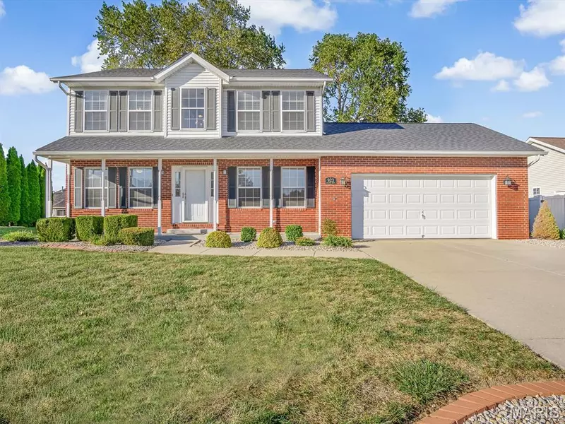 923 Millikin DR, Fairview Heights, IL 62208