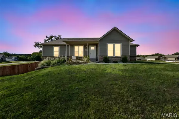 10165 Riehl Farm DR, Potosi, MO 63664