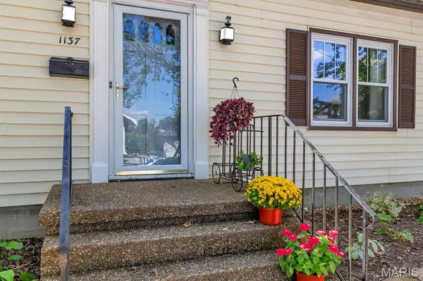 St Charles, MO 63301,1137 Tompkins ST