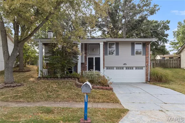 Ballwin, MO 63021,738 Village Wood CT