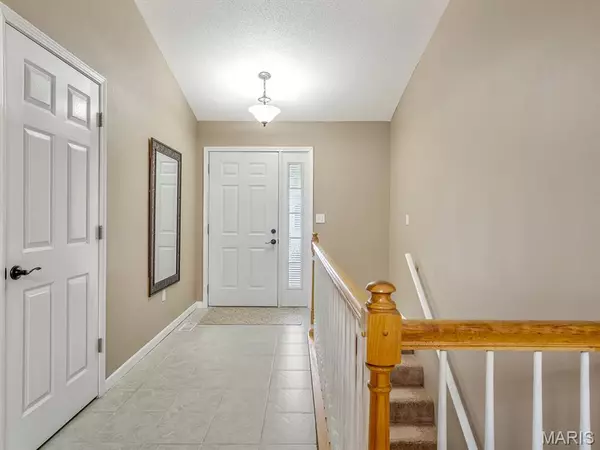 Edwardsville, IL 62025,2709 Hunters Crossing DR