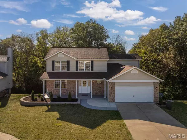 806 Whisper Creek CT, Wentzville, MO 63385