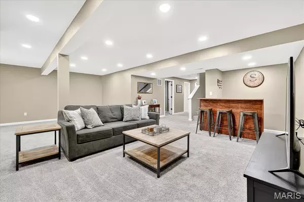 St Peters, MO 63376,528 Selene ST