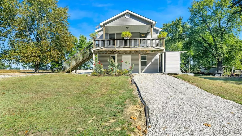201 Saint Louis ST, West Alton, MO 63386
