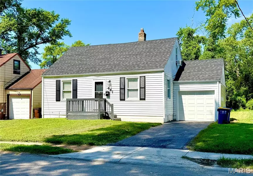 441 S Dade AVE, Ferguson, MO 63135