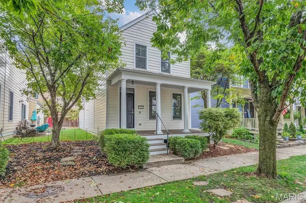 3312 Shutten ST, St Charles, MO 63301