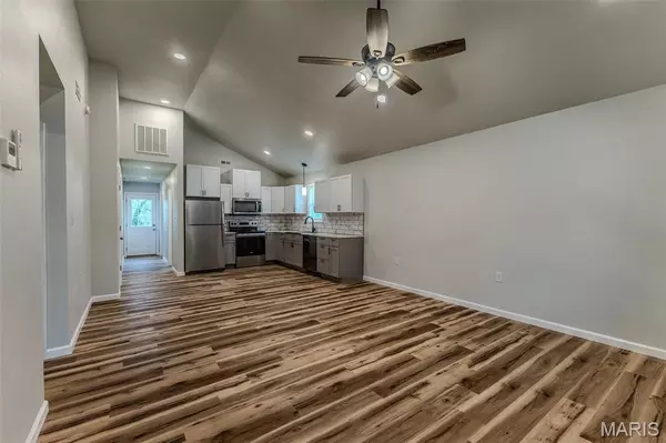 Lebanon, MO 65536,440 Railroad AVE