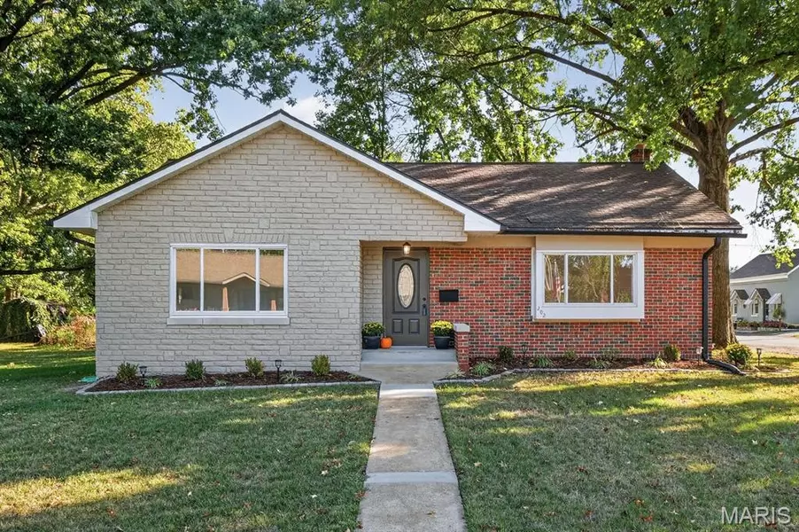 202 E Mill ST, Millstadt, IL 62260