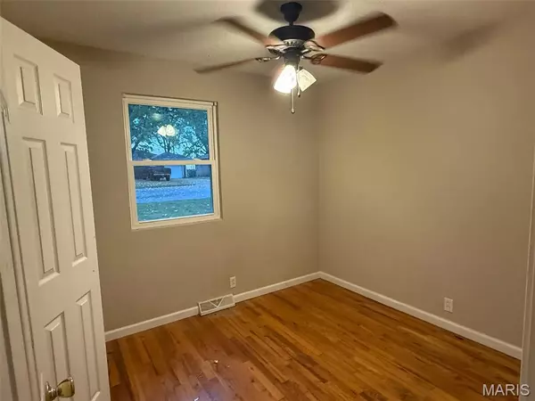 Rolla, MO 65401,802 Bray AVE