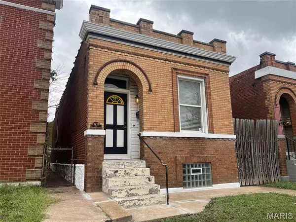 3411 Itaska ST, St Louis, MO 63111