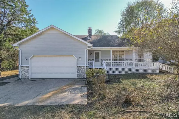 8858 State Hwy 142W, Doniphan, MO 63935