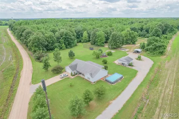 Neelyville, MO 63954,1001 Old Highway 67