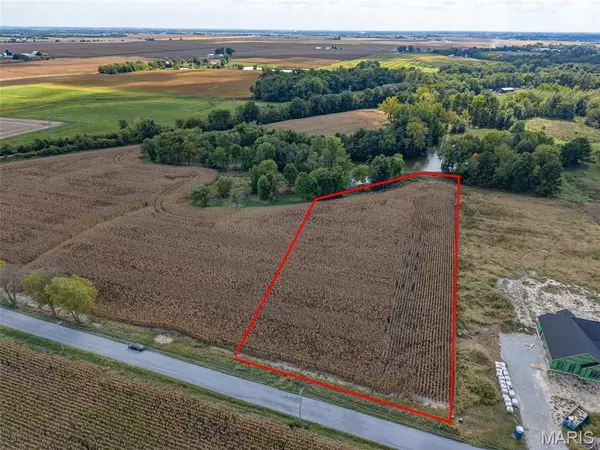 Edwardsville, IL 62025,8034 Jerusalem RD