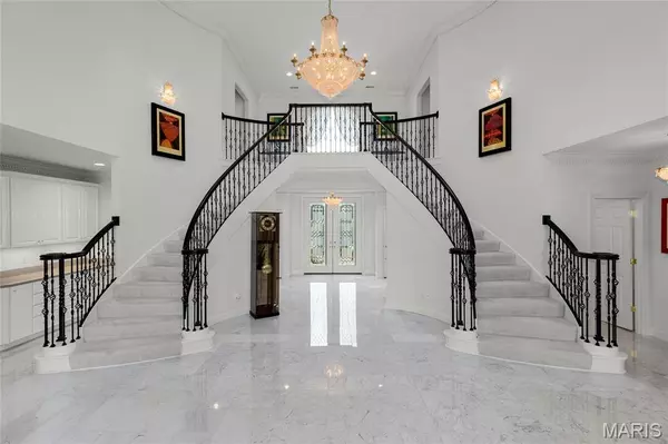 Town And Country, MO 63131,12841 Thornhill CT