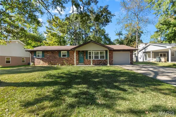 2237 Sherwood DR, Cape Girardeau, MO 63701