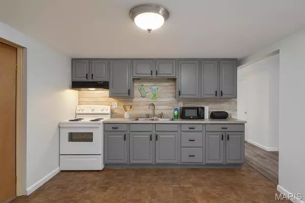 Cahokia, IL 62206,1713 Loretta AVE