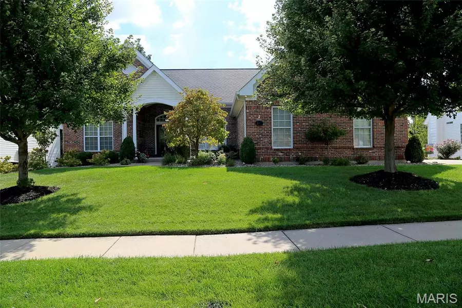 440 Fort Saratoga, St Charles, MO 63303