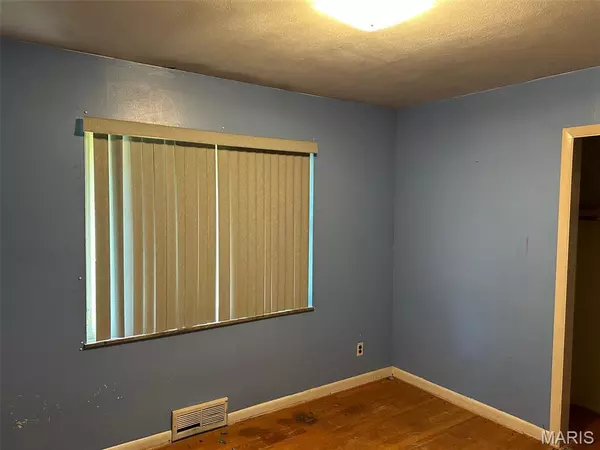 St Louis, MO 63125,2261 Eleanor Kay DR