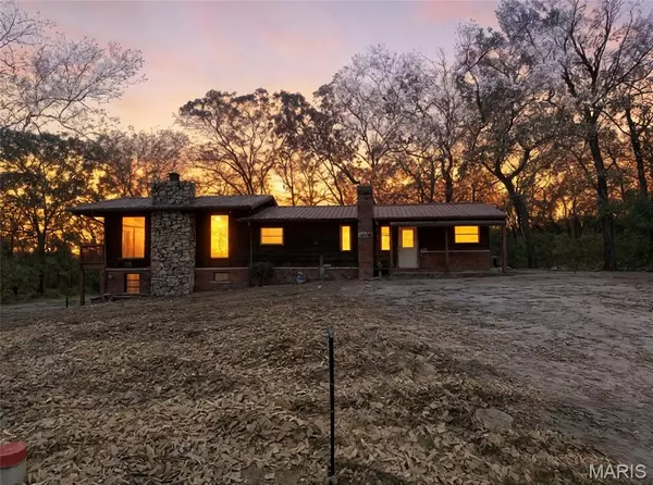 4147 Old State RD, De Soto, MO 63020