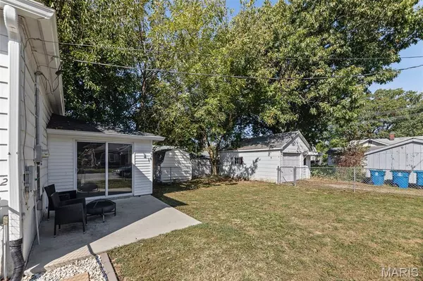 Alton, IL 62002,2602 Rutledge ST