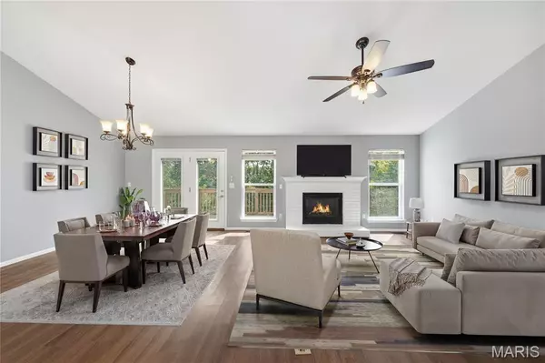 Eureka, MO 63025,964 Shire LN