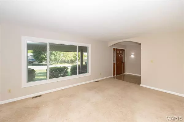 St Peters, MO 63376,9 Tori Ann DR