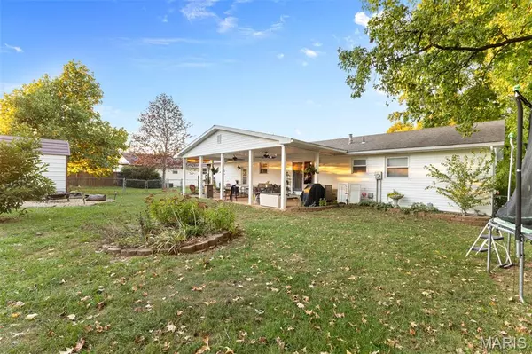 Farmington, MO 63640,918 Ruby DR