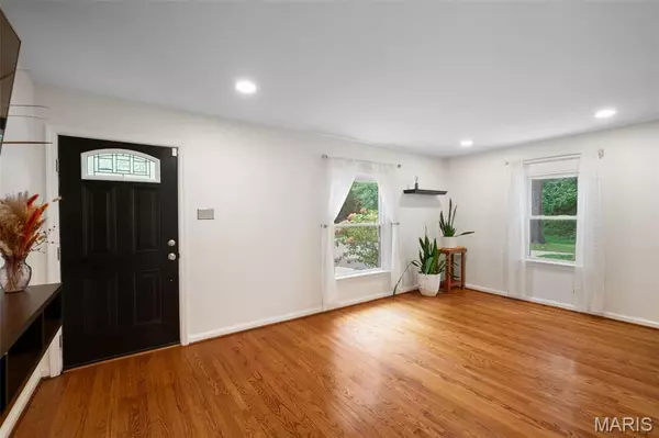 St Louis, MO 63122,904 Trellis LN